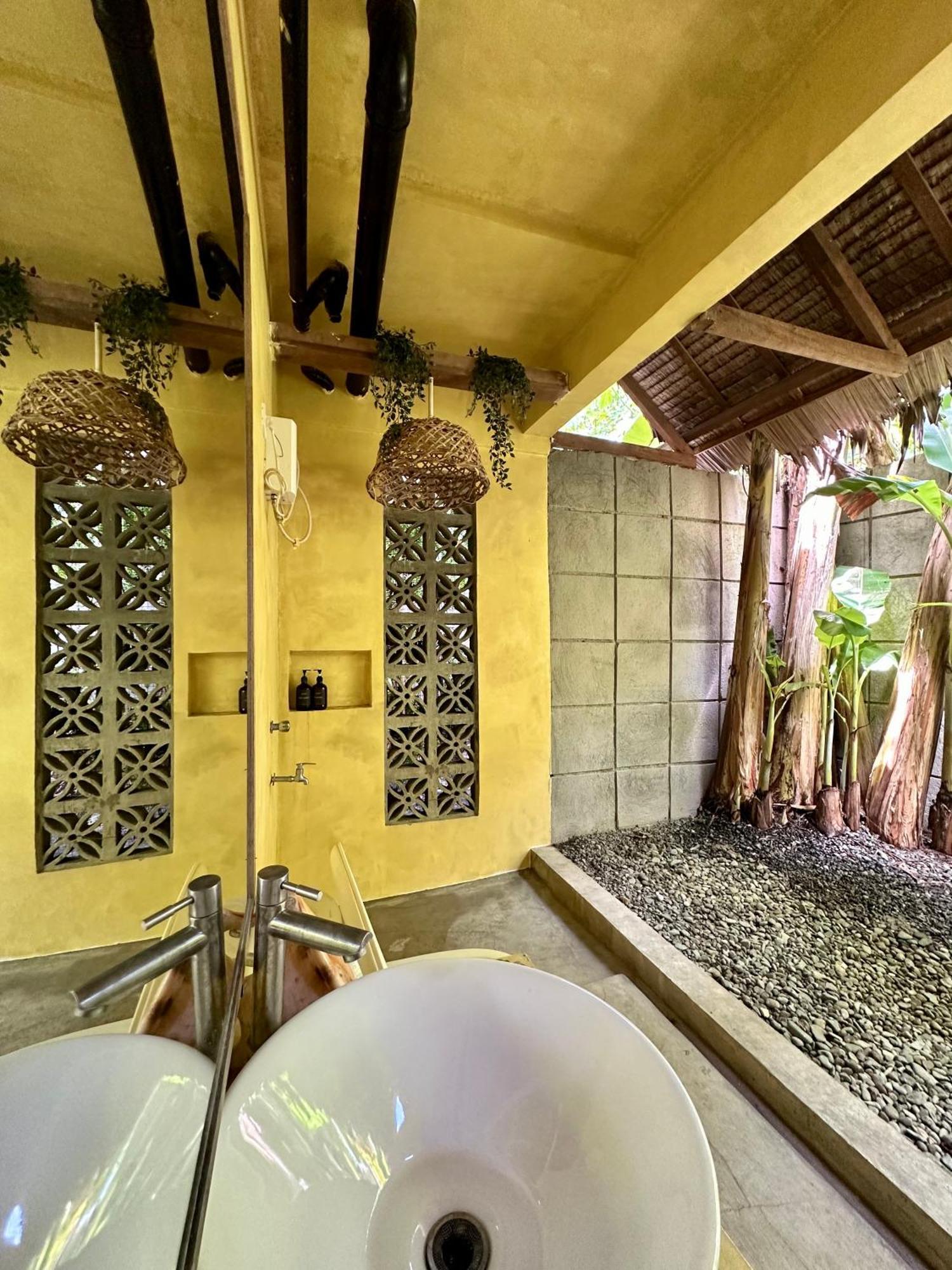 Auberge de jeunesse Alpas Siargao à General Luna  Extérieur photo
